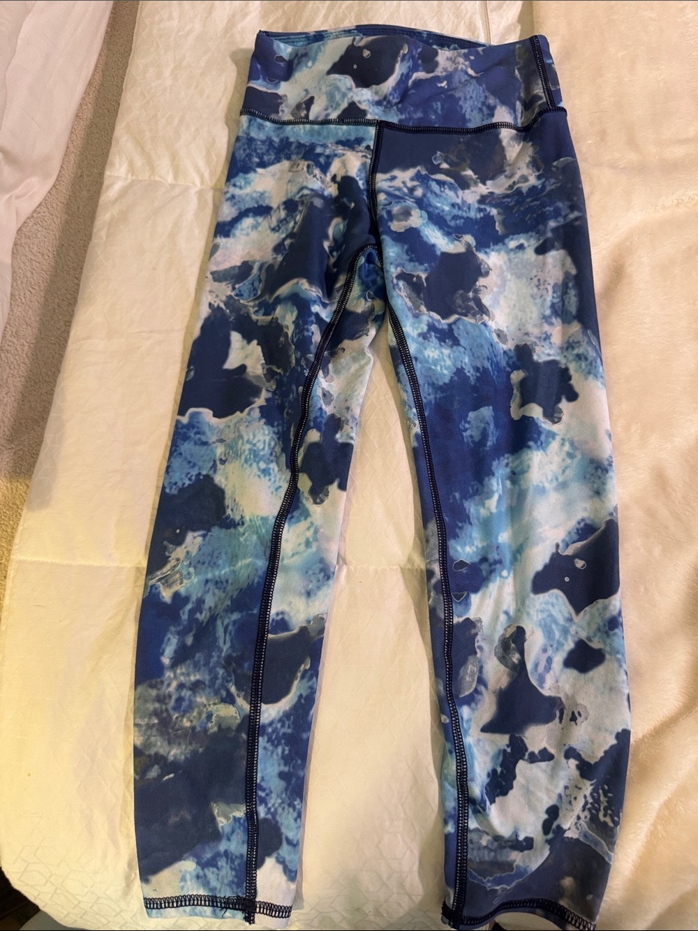 BECCA Navy and Light Blue Marble-Print Leggings